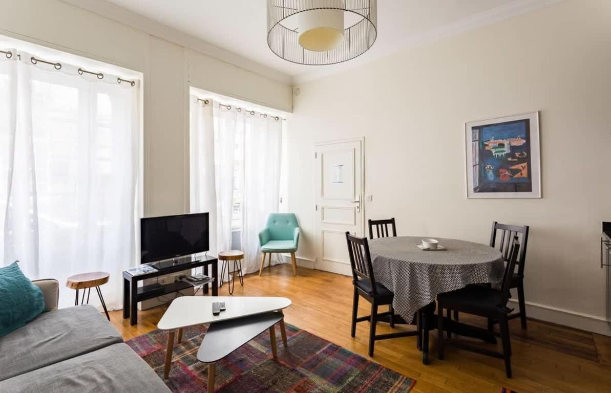 Le Chapitre - Appartement Cosy, Centre Historique レンヌ エクステリア 写真